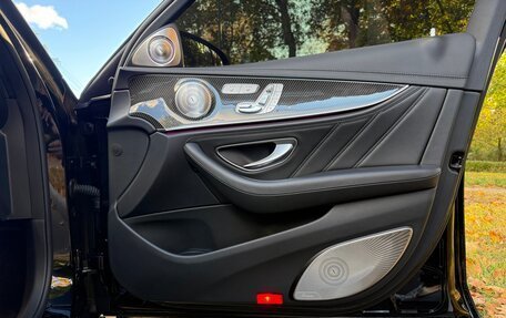 Mercedes-Benz E-Класс AMG, 2021 год, 17 800 000 рублей, 18 фотография