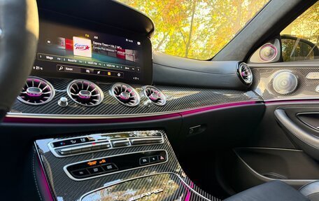 Mercedes-Benz E-Класс AMG, 2021 год, 17 800 000 рублей, 21 фотография