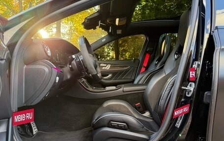 Mercedes-Benz E-Класс AMG, 2021 год, 17 800 000 рублей, 13 фотография