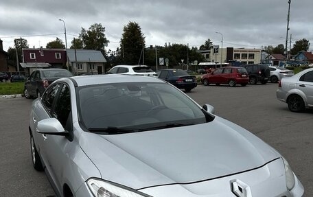 Renault Fluence I, 2013 год, 800 000 рублей, 1 фотография