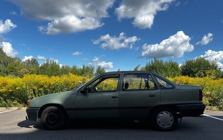 Opel Kadett E рестайлинг, 1986 год, 177 000 рублей, 3 фотография