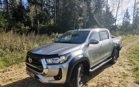 Toyota Hilux VIII, 2020 год, 5 495 000 рублей, 2 фотография