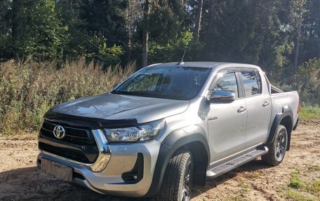 Toyota Hilux VIII, 2020 год, 5 495 000 рублей, 6 фотография