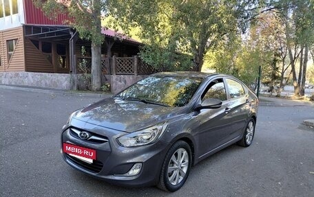 Hyundai Solaris II рестайлинг, 2011 год, 665 000 рублей, 3 фотография
