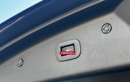 Nissan Patrol, 2011 год, 2 400 000 рублей, 38 фотография