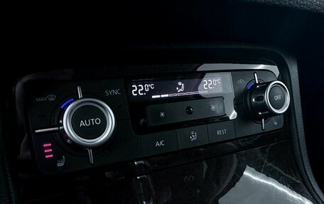 Volkswagen Touareg III, 2014 год, 2 150 000 рублей, 16 фотография