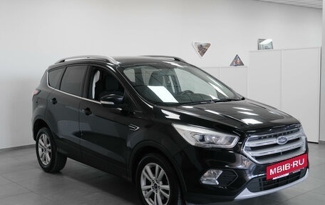 Ford Kuga III, 2017 год, 1 380 000 рублей, 2 фотография