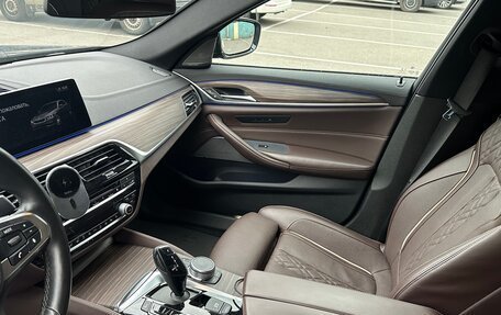 BMW 5 серия, 2019 год, 6 500 000 рублей, 11 фотография