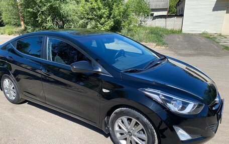 Hyundai Elantra V, 2015 год, 1 400 000 рублей, 2 фотография