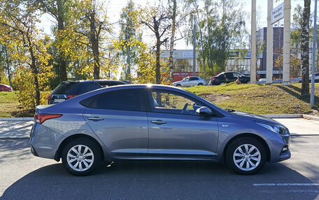 Hyundai Solaris II рестайлинг, 2018 год, 1 100 000 рублей, 8 фотография