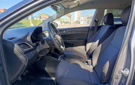 Hyundai Solaris II рестайлинг, 2018 год, 1 100 000 рублей, 20 фотография