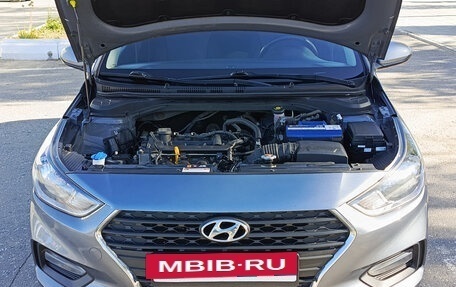 Hyundai Solaris II рестайлинг, 2018 год, 1 100 000 рублей, 13 фотография