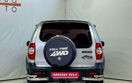 Chevrolet Niva I рестайлинг, 2011 год, 480 000 рублей, 6 фотография