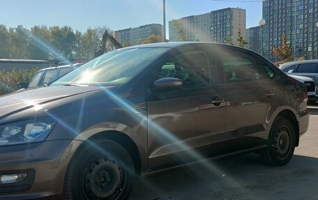 Volkswagen Polo VI (EU Market), 2018 год, 1 050 000 рублей, 2 фотография