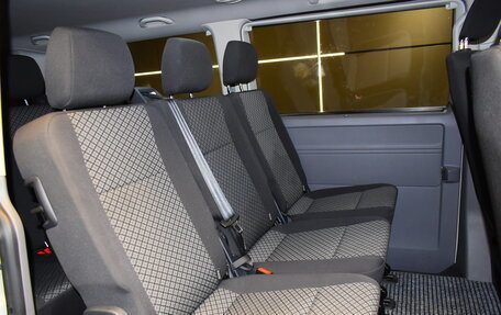 Volkswagen Caravelle T6 рестайлинг, 2021 год, 4 850 000 рублей, 10 фотография