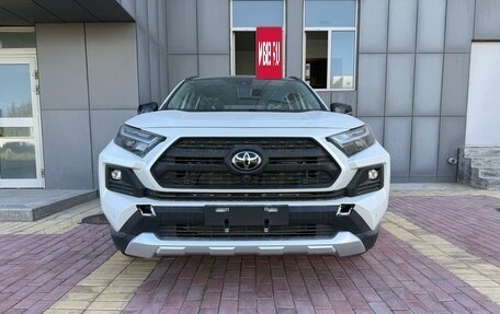 Toyota RAV4, 2025 год, 3 900 000 рублей, 1 фотография