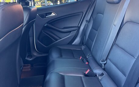 Mercedes-Benz GLA, 2014 год, 1 650 000 рублей, 11 фотография
