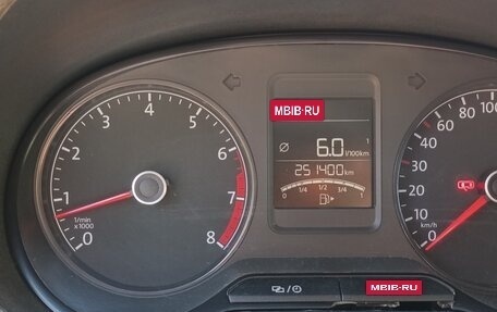 Volkswagen Polo VI (EU Market), 2017 год, 570 000 рублей, 3 фотография