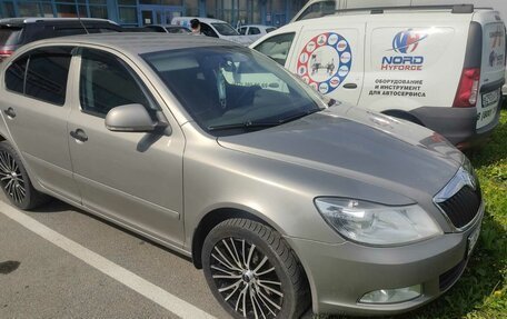 Skoda Octavia, 2010 год, 670 000 рублей, 2 фотография