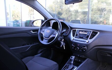 Hyundai Solaris II рестайлинг, 2019 год, 1 440 000 рублей, 9 фотография