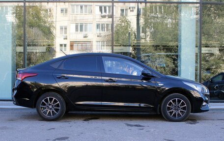 Hyundai Solaris II рестайлинг, 2019 год, 1 440 000 рублей, 4 фотография