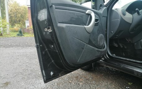 Renault Logan I, 2010 год, 370 000 рублей, 10 фотография