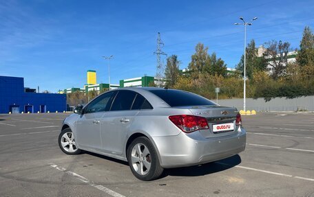 Chevrolet Cruze II, 2011 год, 725 000 рублей, 4 фотография