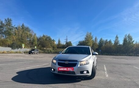 Chevrolet Cruze II, 2011 год, 725 000 рублей, 8 фотография