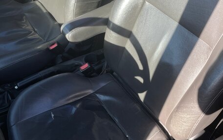 Ford Focus IV, 2004 год, 270 000 рублей, 17 фотография