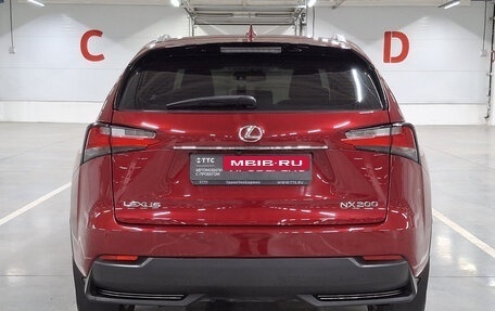 Lexus NX I, 2017 год, 3 100 000 рублей, 10 фотография