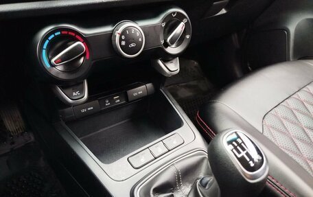 KIA Rio IV, 2019 год, 1 005 000 рублей, 20 фотография