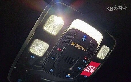 Genesis GV70, 2021 год, 4 300 000 рублей, 14 фотография