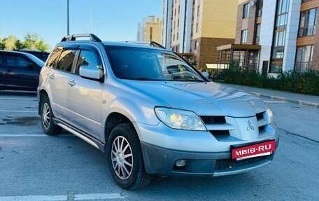 Mitsubishi Outlander III рестайлинг 3, 2006 год, 529 000 рублей, 3 фотография