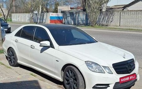 Mercedes-Benz E-Класс, 2011 год, 1 600 000 рублей, 4 фотография