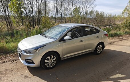 Hyundai Solaris II рестайлинг, 2018 год, 1 160 000 рублей, 3 фотография