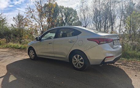 Hyundai Solaris II рестайлинг, 2018 год, 1 160 000 рублей, 4 фотография