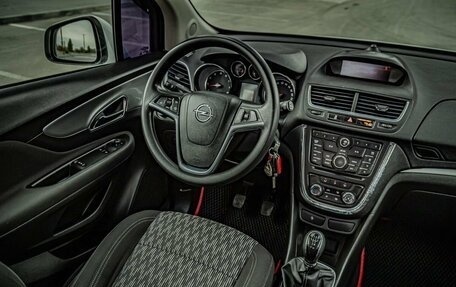Opel Mokka I, 2014 год, 1 030 000 рублей, 17 фотография