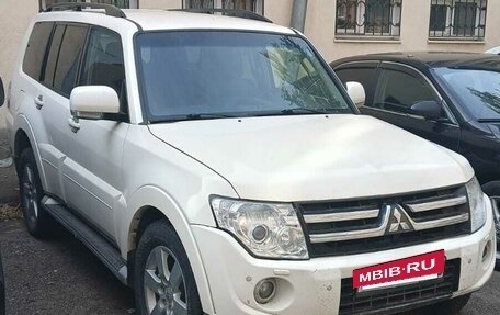 Mitsubishi Pajero IV, 2008 год, 800 000 рублей, 6 фотография