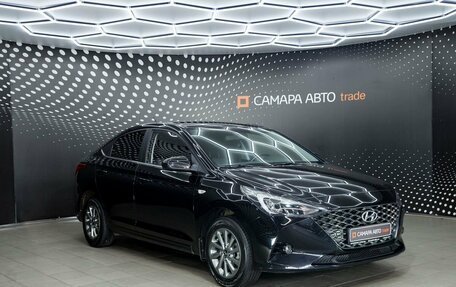 Hyundai Solaris II рестайлинг, 2021 год, 1 599 000 рублей, 4 фотография
