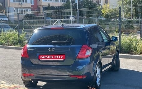 KIA cee'd I рестайлинг, 2010 год, 850 000 рублей, 3 фотография