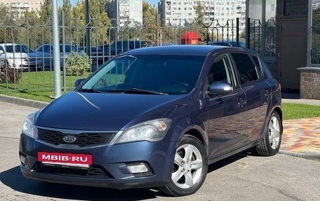 KIA cee'd I рестайлинг, 2010 год, 850 000 рублей, 6 фотография