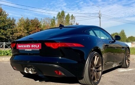 Jaguar F-Type I рестайлинг 2, 2016 год, 3 900 000 рублей, 10 фотография