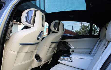 BMW 7 серия, 2023 год, 10 600 000 рублей, 14 фотография