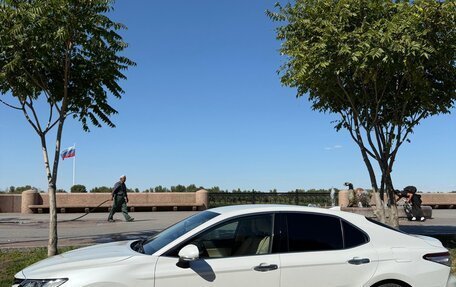 Toyota Camry, 2019 год, 2 700 000 рублей, 5 фотография