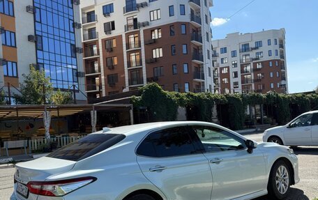 Toyota Camry, 2019 год, 2 700 000 рублей, 6 фотография