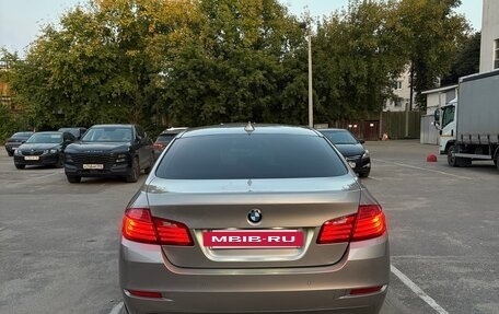 BMW 5 серия, 2013 год, 1 800 000 рублей, 5 фотография