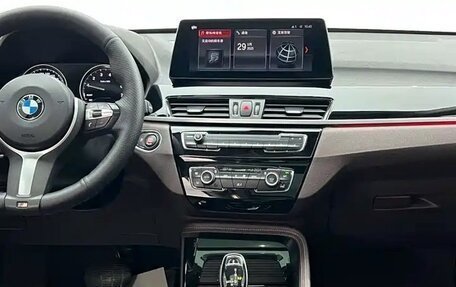 BMW X1, 2021 год, 1 820 000 рублей, 6 фотография