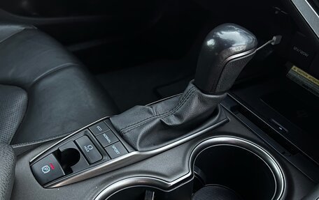 Toyota Camry, 2020 год, 2 450 000 рублей, 12 фотография