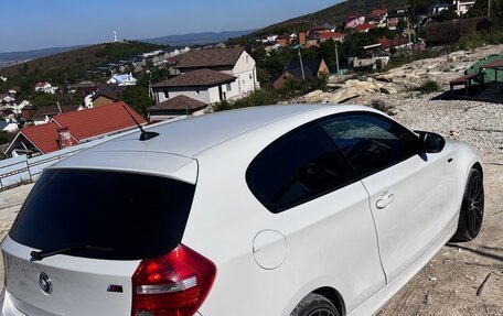 BMW 1 серия, 2011 год, 1 000 000 рублей, 3 фотография