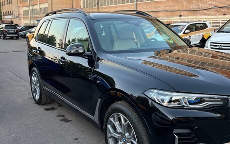 BMW X7, 2021 год, 11 300 000 рублей, 3 фотография